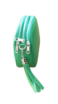 Alternative view of Italian Leather Triple Compartments Cross body Camera bag Deluxe Ritas New Black